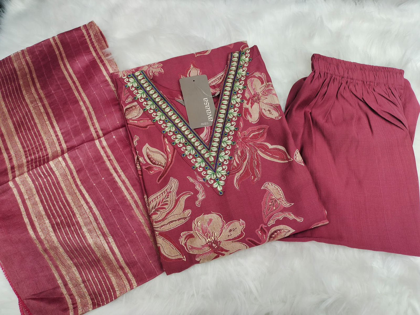 Avaasa Premium kurthi