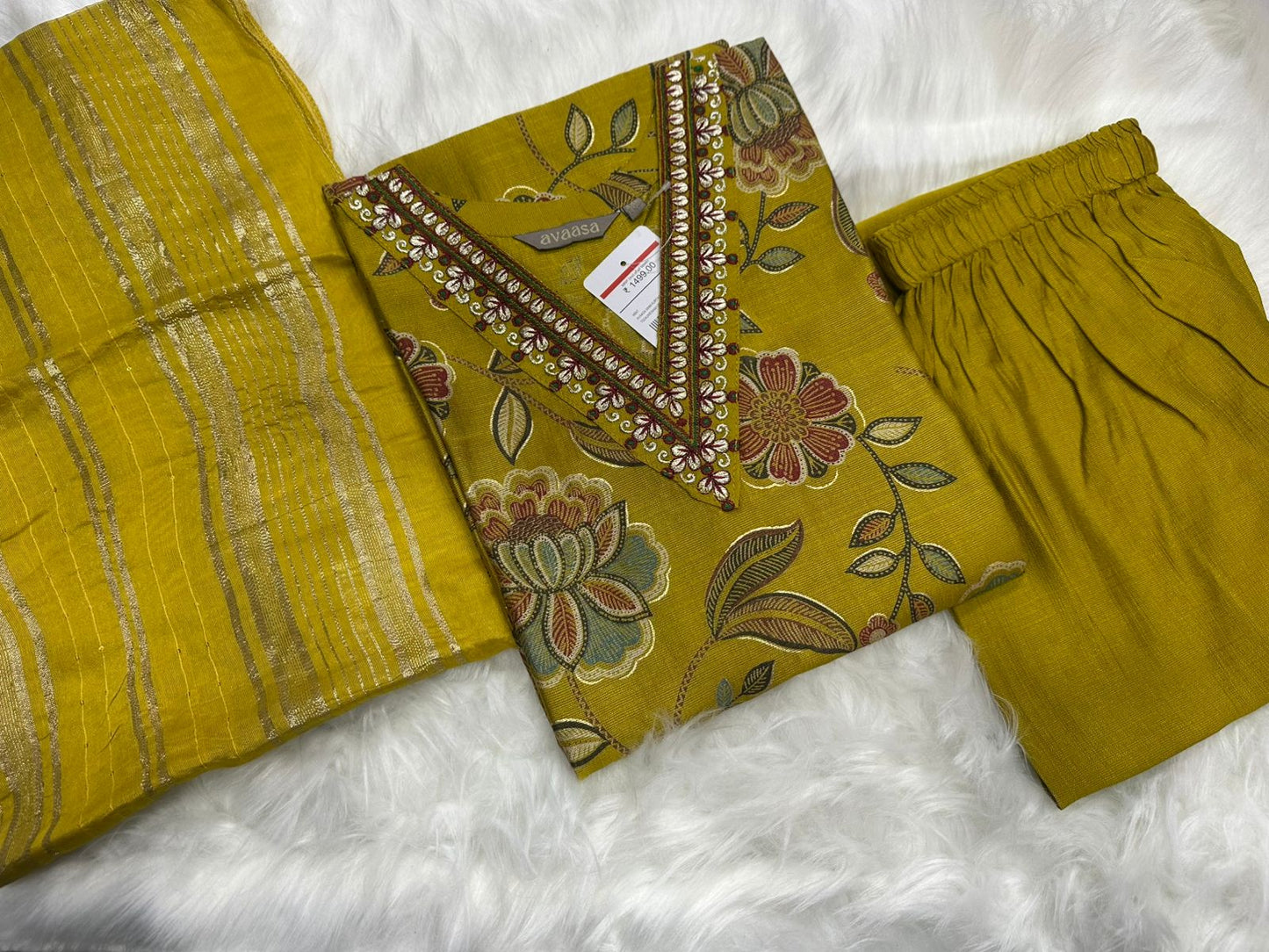 Avaasa Premium kurthi